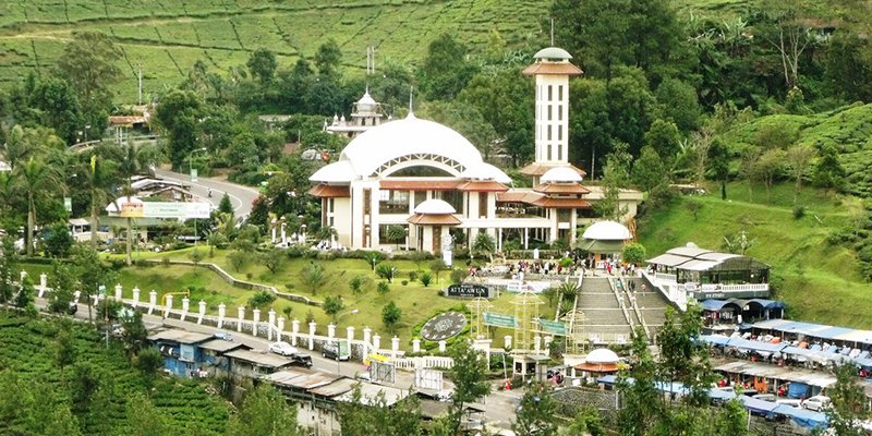 jalur puncak